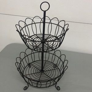 Fruit basket two tiered